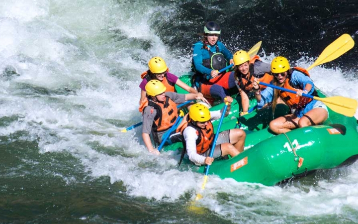 rafting adventure trip for teens in oregon